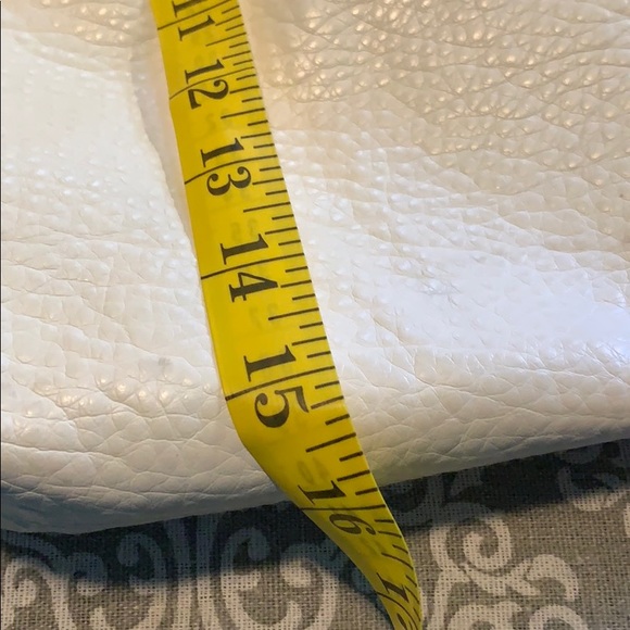 Black/white leather tote by red marcecko - Picture 7 of 8